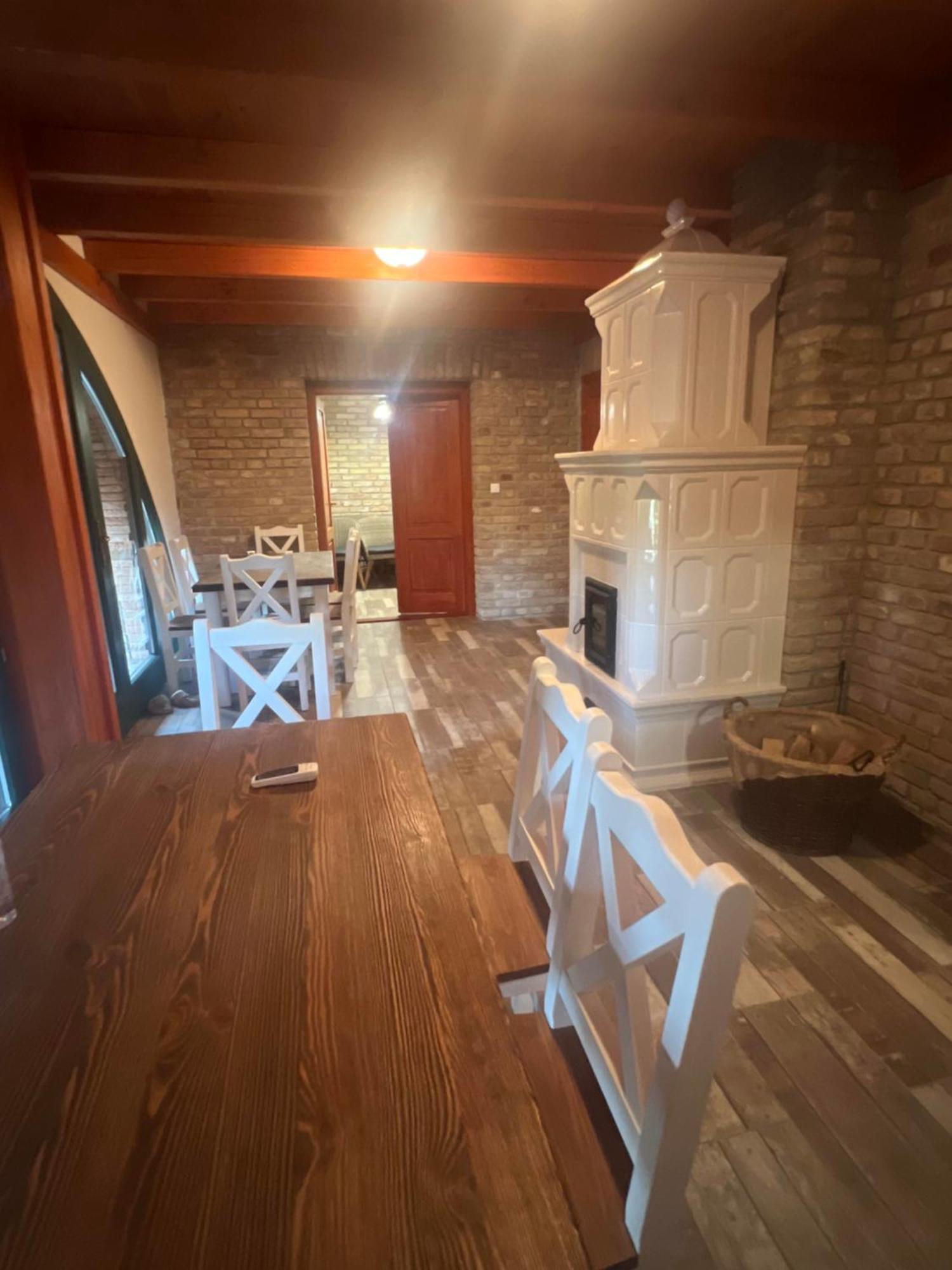 Vendeghaz Petoerke Hotel Bardudvarnok Bagian luar foto