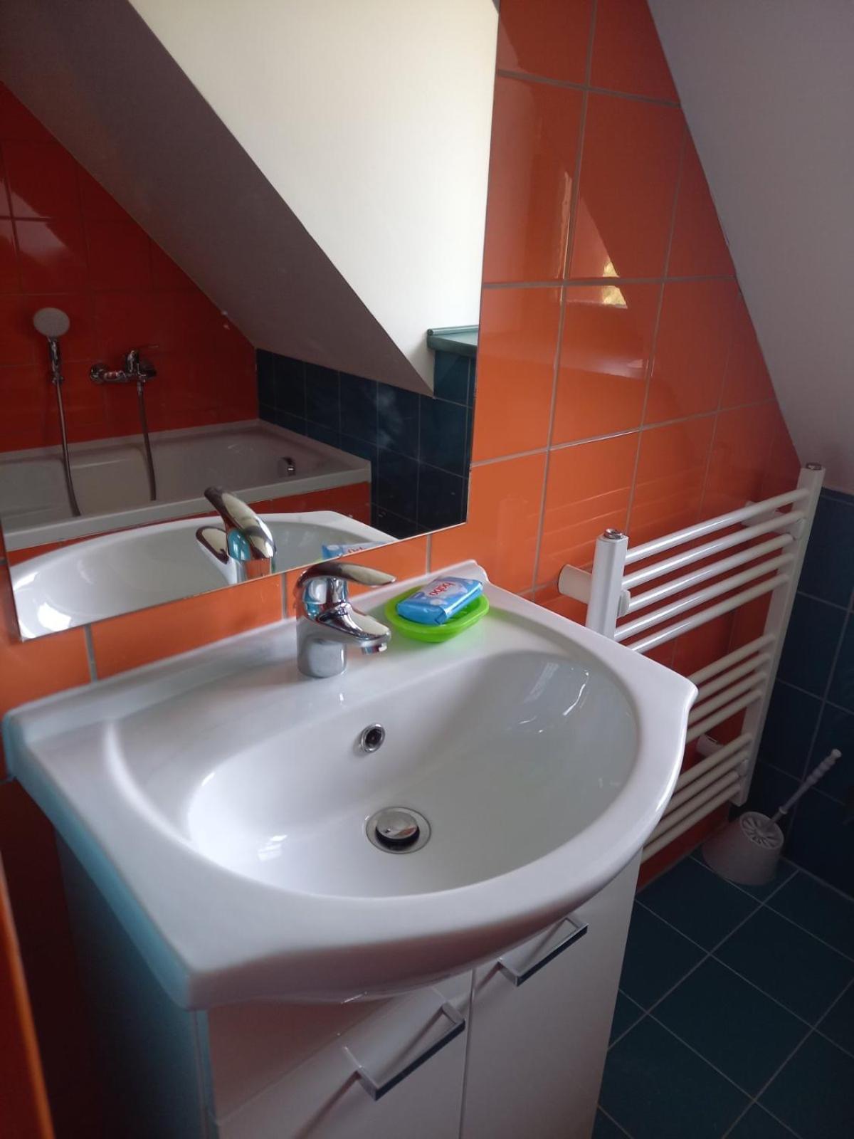 Vendeghaz Petoerke Hotel Bardudvarnok Bagian luar foto